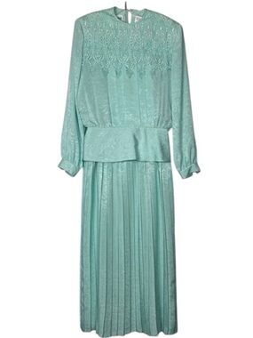 In The Mood Skirt Blouse Set Sz 8 Mint Green Vintage Style Pleated Lace